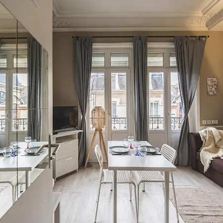Apartment Taittinger 511